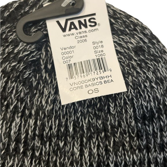 NWT-gray Twilly Beanie Vans - Picture 3 of 4